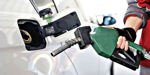 Benzine 22, motorine 14 kuruş zam ÖTV’den karşılandı