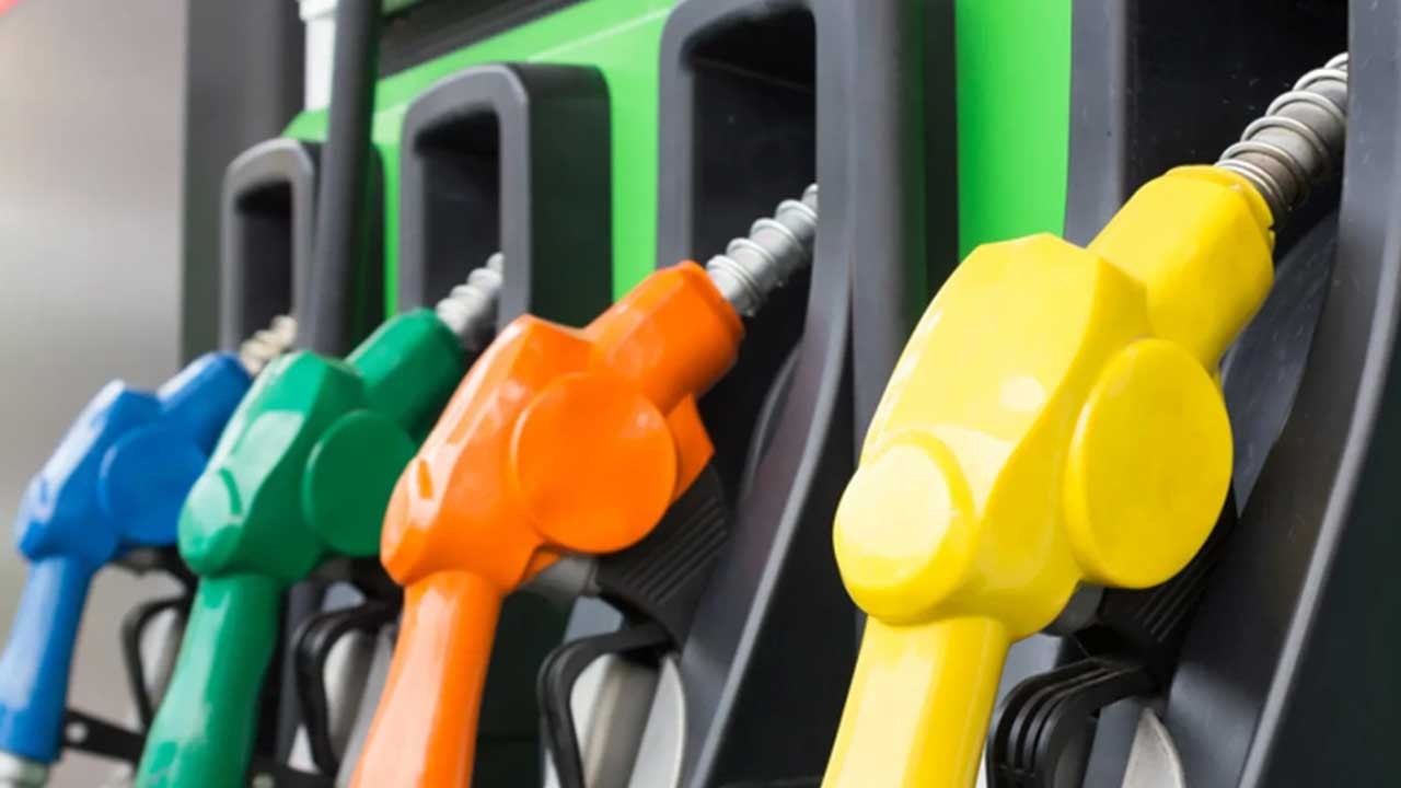 Benzine 3 lira motorine 3 lira konuşuluyordu! İlk zam maalesef geliyor