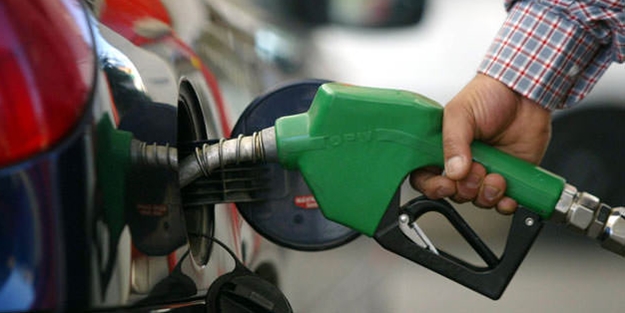 Benzine zam yapıldı