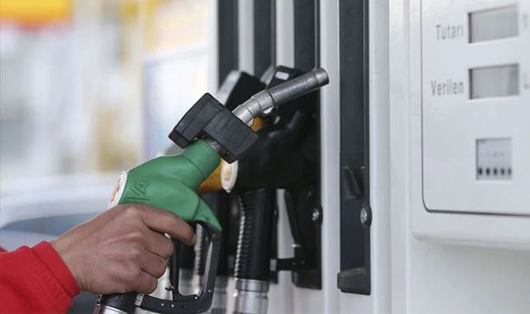 Benzine çok büyük zam geliyor! Bu defaki 