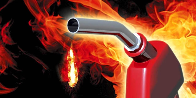 Benzine yapılan zamlar haddini aştı