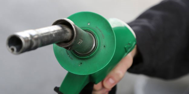 Benzine zam geldi! İşte son fiyatı