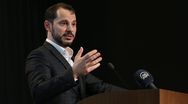 Berat Albayrak: Enflasyonda 2019 yılı itibarıyla tek haneli rakamları göreceğiz