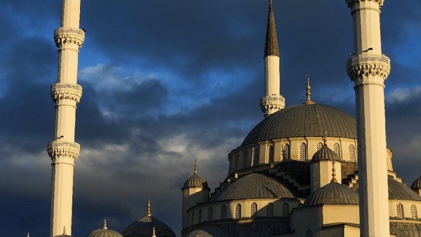 Berat kandili ne zaman? Berat kandilinde hangi ibadetler yapılır?