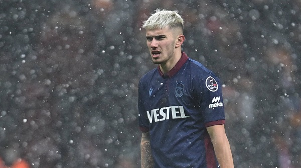 Berat Özdemir kaç yaşında? Berat Özdemir nereli nereye transfer oldu?