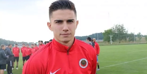 Berat Özdemir Trabzonspor'a transfer oldu