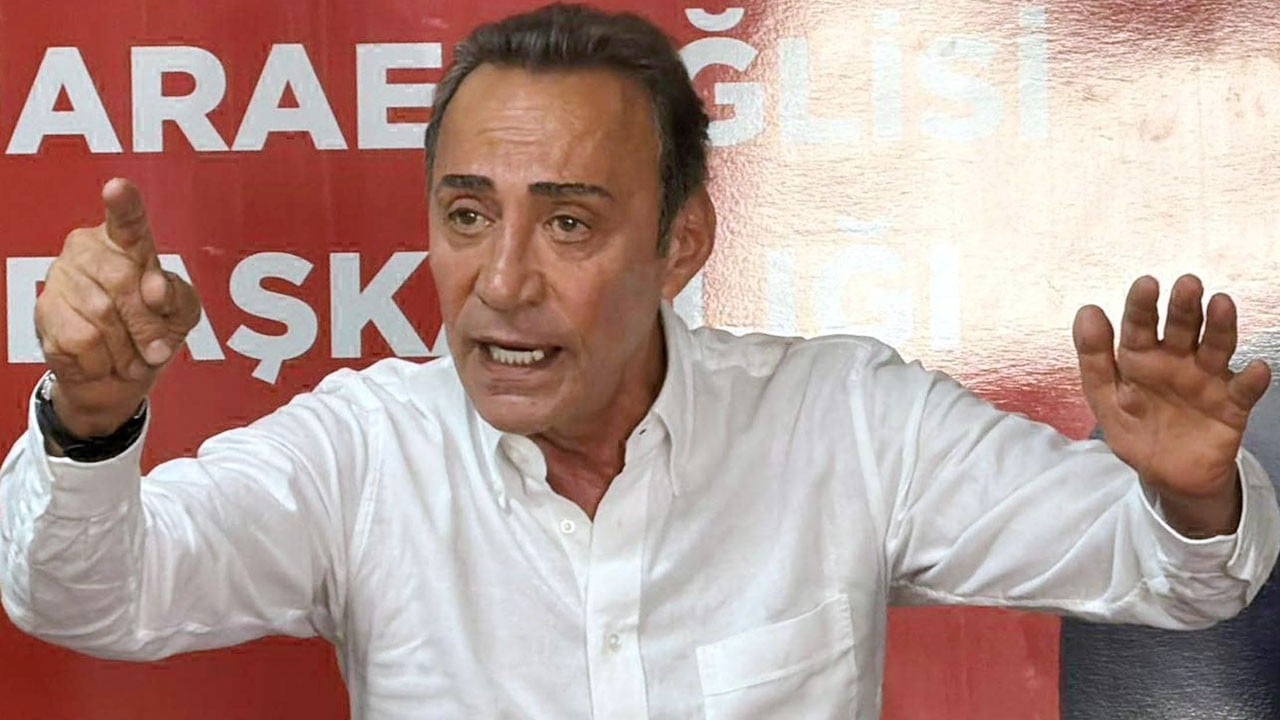 Berhan Şimşek’ten Özgür Özel’e: Sizden olsa olsa korsan olur! Baba dediler, harçerlediler, 'baba ocağı’ dediler, parçaladılar