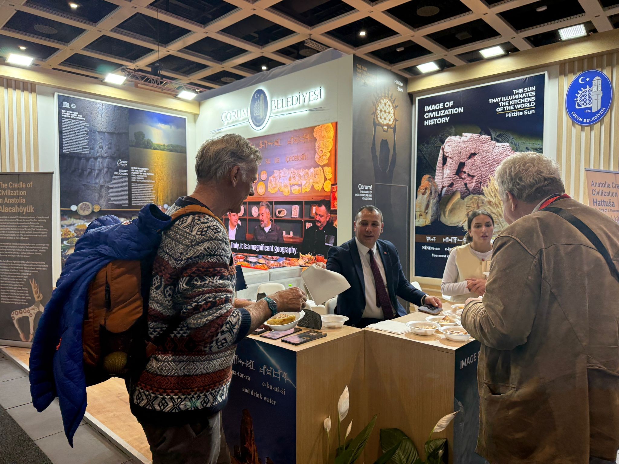 Berlin'de Çorum standına büyük ilgi