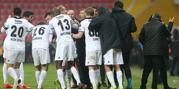 Beşiktaş, 7 ismin biletini kesti! İşte o liste...