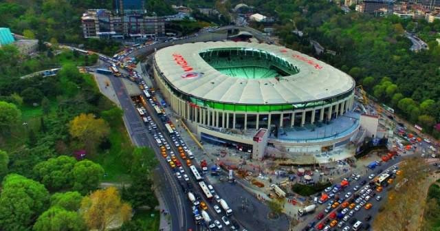 Beşiktaş açıkladı taraftar kötü haber