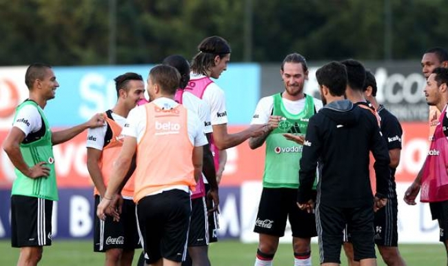 Beşiktaş Akhisar Belediyespor’u devirmek istiyor