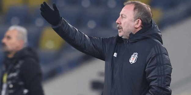 Beşiktaş - Ankaragücü maçında Sergen Yalçın saha kenarında çılgına döndü