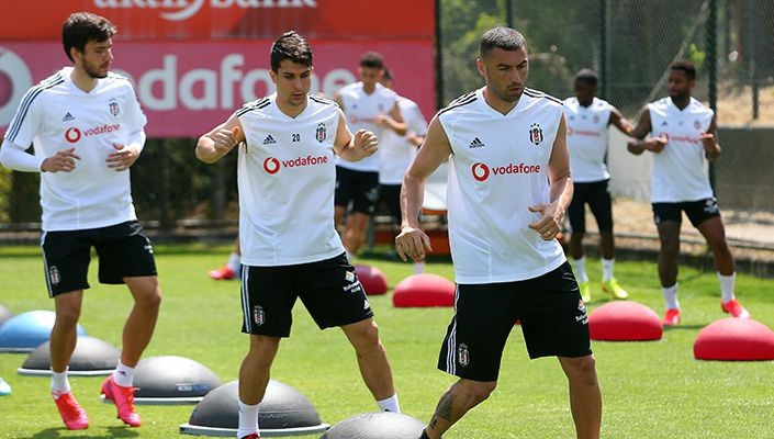 Beşiktaş, Antalyaspor hazırlıklarına devam etti 