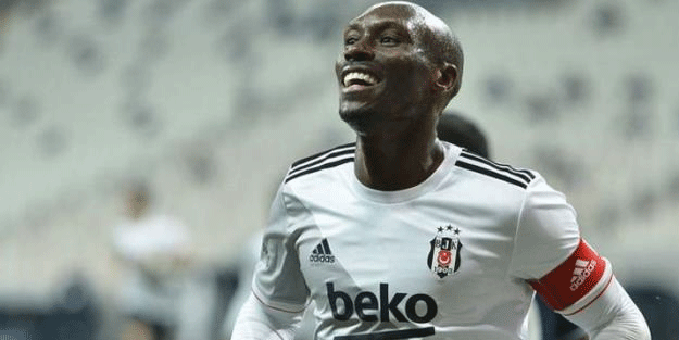 Beşiktaş, Atiba'dan gelen haberle yıkıldı