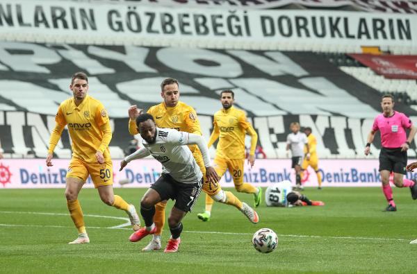 Beşiktaş avantajı koruyamadı