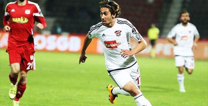 Beşiktaş, Çınar ile anlaştı