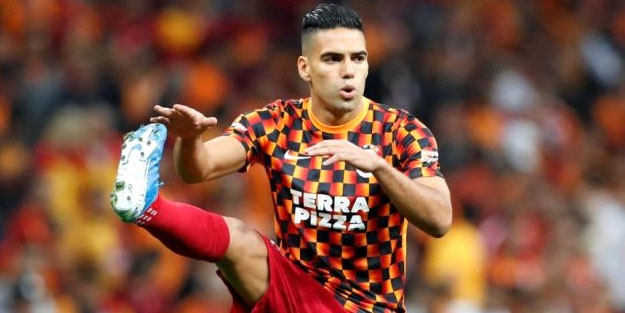 Beşiktaş derbisi öncesi Galatasaray'da Falcao krizi: Bu kadar para boşuna mı verildi?