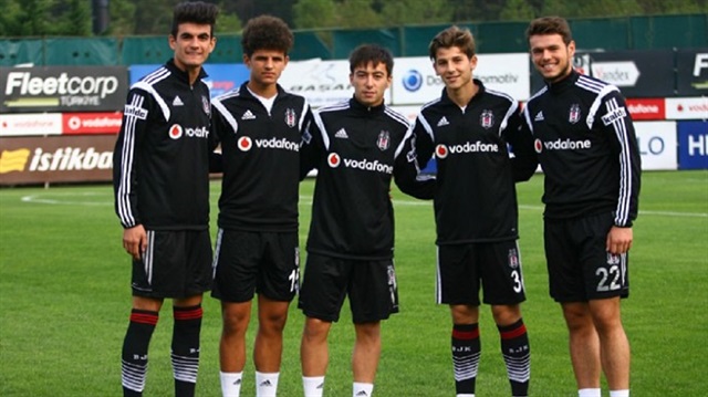 Beşiktaş Eslem Öztürk'ü kiralık olarak gönderdi