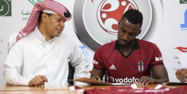 Beşiktaş formasıyla imza attı