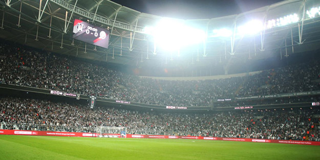 Beşiktaş - Galatasaray derbisinin bilet fiyatları belli oldu