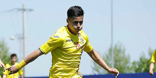 Beşiktaş, Galatasaray'ın efsanesi Hagi'den bakın ne istiyor!