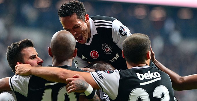 Beşiktaş Gençlerbirliği'ni 3-0 yendi, zirvede farkı açtı