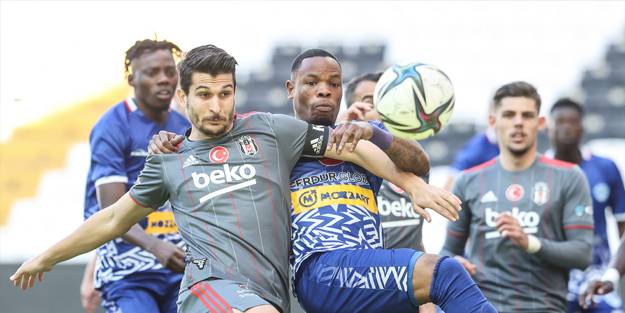 Beşiktaş hazırlık maçında coştu