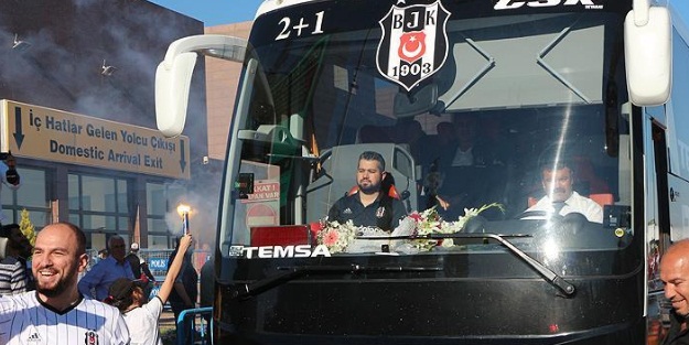 Beşiktaş kafilesi Gaziantep'e hareket etti