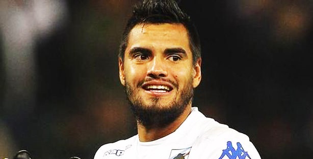 Beşiktaş kaleyi Sergio Romero'ya teslim ediyor