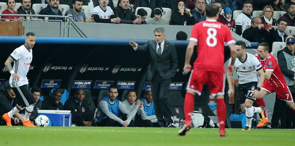 Beşiktaş kulübeden destek alamıyor!