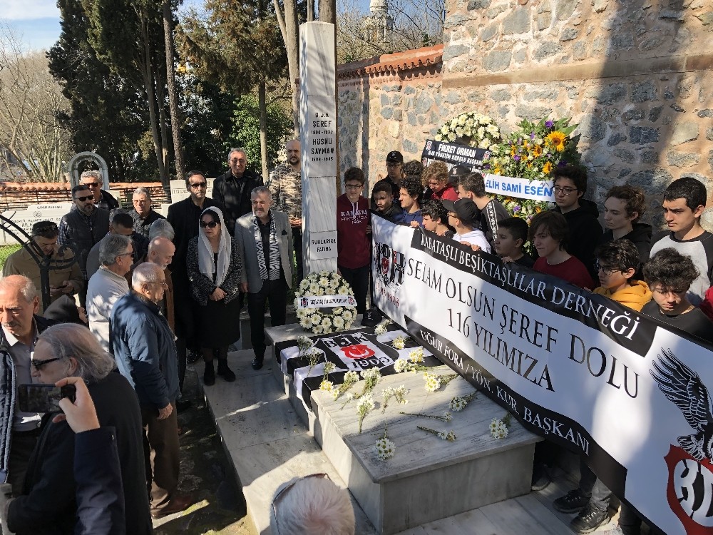 Beşiktaş, kuruluş gününde Şeref Bey’i kabri başında andı 