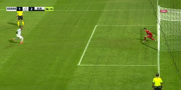 Beşiktaş maçındaki penaltı gündeme oturdu