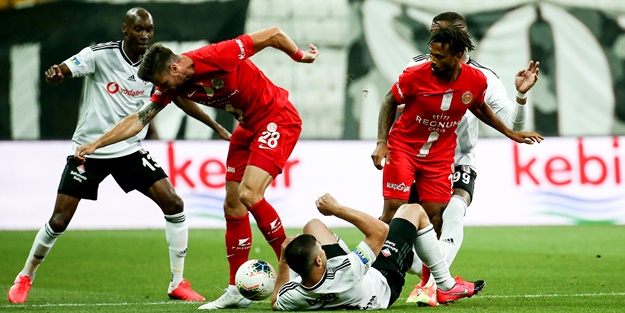 Beşiktaş sahasında Antalyaspor'a yenildi