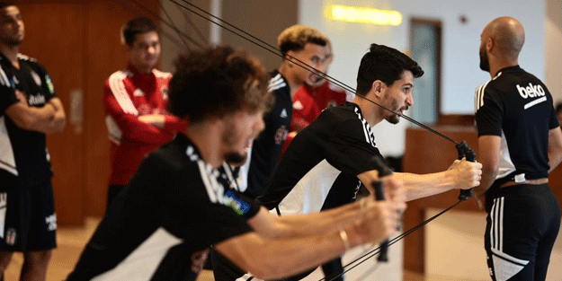 Beşiktaş salonda çalıştı