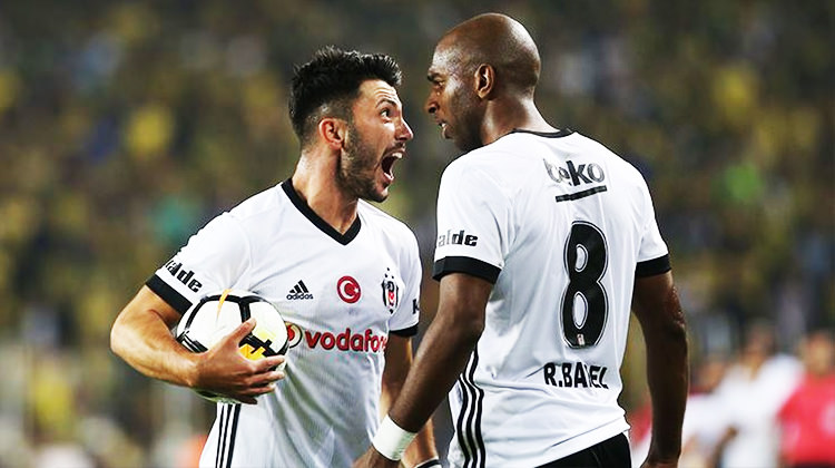 Beşiktaş soyunma odasında neler yaşandı?