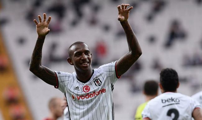 Beşiktaş taraftarından Anderson Talisca hamlesi!