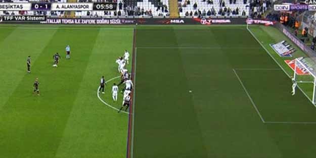 Beşiktaş taraftarından görülmemiş protesto