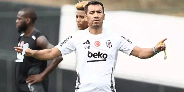 Beşiktaş taraftarının merakla beklediği haber! Bronckhorst kararını verdi