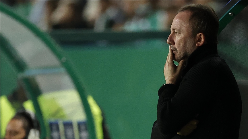 Beşiktaş Teknik Direktörü Sergen Yalçın: Bundan sonra önümüze bakmalıyız