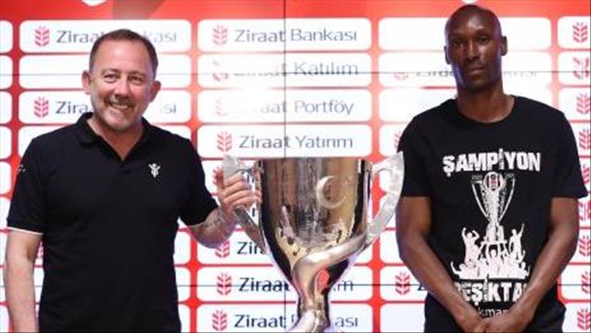 Beşiktaş Teknik Direktörü Yalçın: Tarihin en uzun sezonunda Türkiye Kupası da şampiyonluk kadar değerli