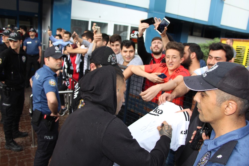 Beşiktaş, Trabzon’da 