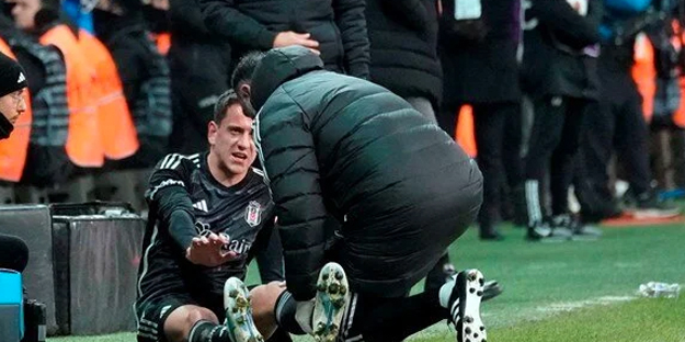 Beşiktaş, Tüpraş'ta hayatının şokunu yaşadı! Apar topar hastaneye koştu: Yazık oldu yazık...