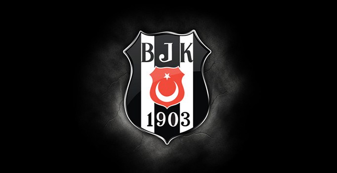 Beşiktaş üç ismi kulüpten ihraç etti
