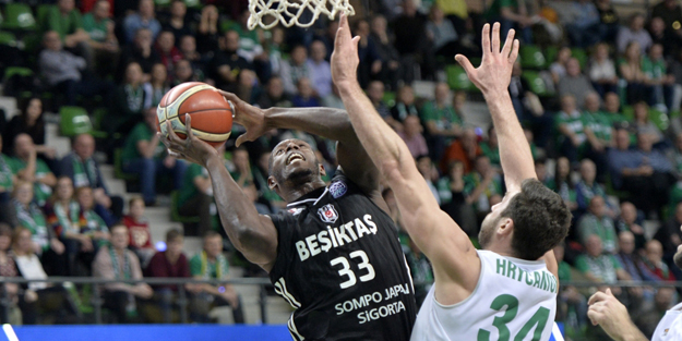 Beşiktaş üçüncü mağlubiyetini yaşadı