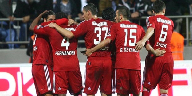 Beşiktaş ve Rize turladı