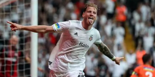 Beşiktaş Weghorst için düğmeye bastı!