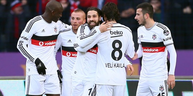 Beşiktaş zirve takibini bırakmıyor!