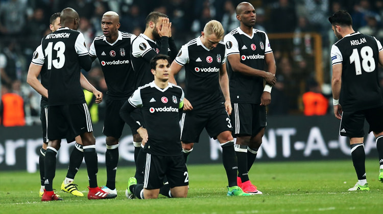 Beşiktaş'a ezeli rakibinden mesaj!