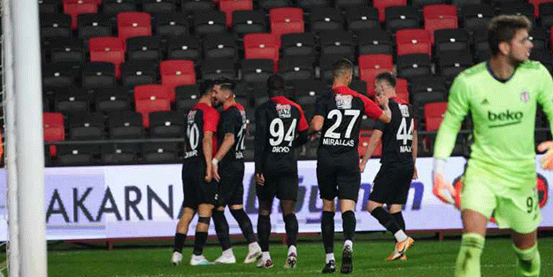 Beşiktaş'a Gaziantep'te büyük şok