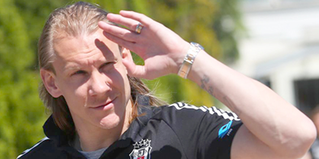 Beşiktaş'a kötü haber! Kaptan'dan şaşırtan hareket...